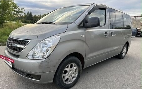 Hyundai Grand Starex Grand Starex I рестайлинг 2, 2011 год, 740 000 рублей, 2 фотография