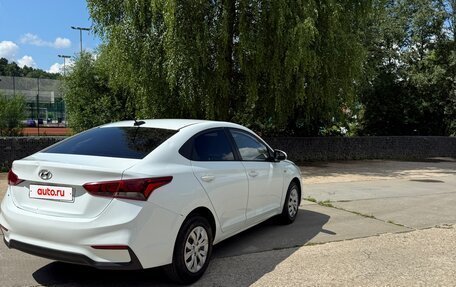 Hyundai Solaris II рестайлинг, 2018 год, 850 000 рублей, 11 фотография