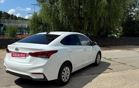 Hyundai Solaris II рестайлинг, 2018 год, 850 000 рублей, 9 фотография