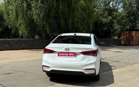 Hyundai Solaris II рестайлинг, 2018 год, 850 000 рублей, 8 фотография