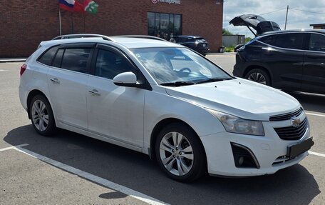 Chevrolet Cruze II, 2014 год, 690 000 рублей, 3 фотография