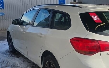 Opel Astra J, 2013 год, 480 000 рублей, 4 фотография