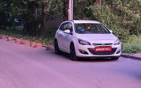Opel Astra J, 2013 год, 480 000 рублей, 9 фотография