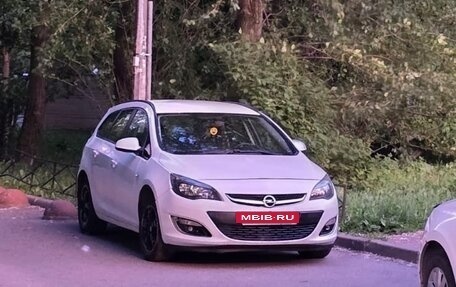 Opel Astra J, 2013 год, 480 000 рублей, 8 фотография
