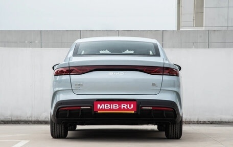 BYD Qin, 2026 год, 1 800 000 рублей, 8 фотография