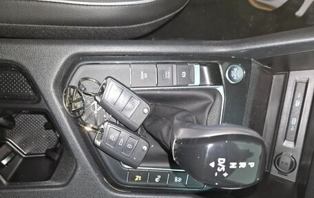 Volkswagen Tiguan II, 2022 год, 4 167 000 рублей, 13 фотография