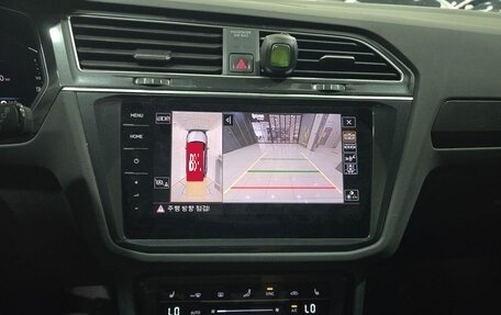 Volkswagen Tiguan II, 2022 год, 4 167 000 рублей, 12 фотография