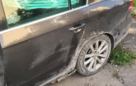 Volkswagen Passat B7, 2012 год, 250 000 рублей, 3 фотография