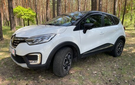 Renault Kaptur I рестайлинг, 2020 год, 1 335 000 рублей, 4 фотография