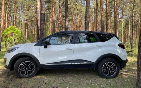 Renault Kaptur I рестайлинг, 2020 год, 1 335 000 рублей, 15 фотография