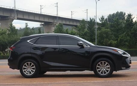 Lexus NX I, 2018 год, 2 350 000 рублей, 9 фотография