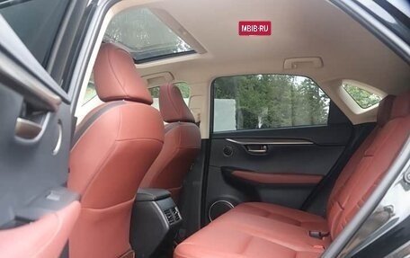 Lexus NX I, 2018 год, 2 350 000 рублей, 4 фотография