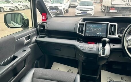 Honda Stepwgn IV, 2012 год, 1 719 000 рублей, 14 фотография
