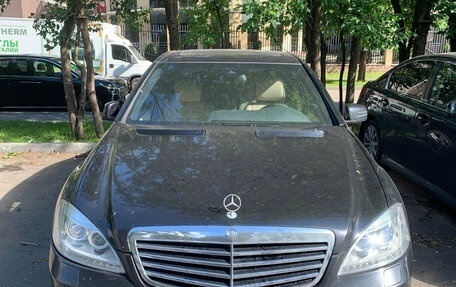Mercedes-Benz S-Класс, 2011 год, 1 000 000 рублей, 1 фотография