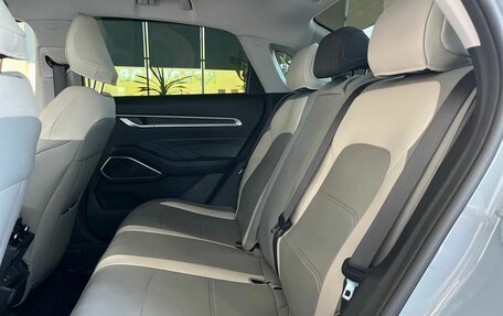 Geely Emgrand, 2024 год, 1 799 000 рублей, 28 фотография