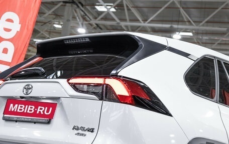 Toyota RAV4, 2022 год, 3 499 000 рублей, 14 фотография