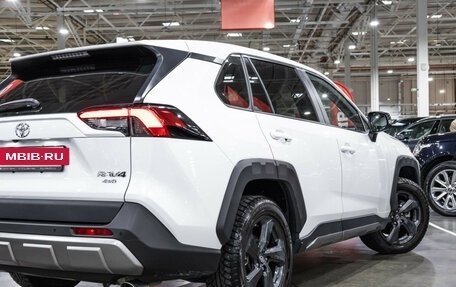 Toyota RAV4, 2022 год, 3 499 000 рублей, 15 фотография