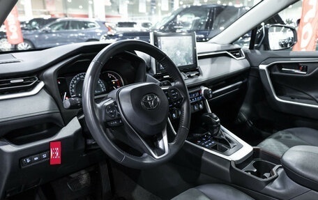 Toyota RAV4, 2022 год, 3 499 000 рублей, 22 фотография