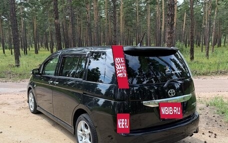 Toyota ISis I, 2012 год, 1 250 000 рублей, 3 фотография