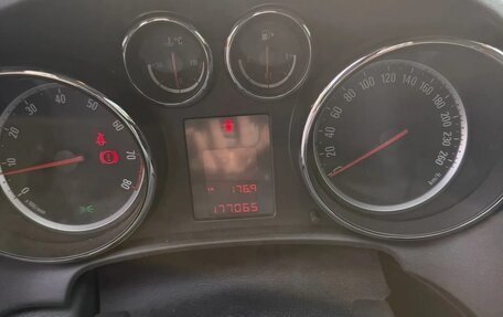 Opel Astra J, 2013 год, 699 000 рублей, 8 фотография