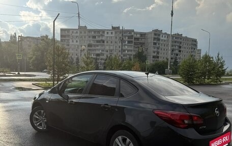 Opel Astra J, 2013 год, 699 000 рублей, 5 фотография