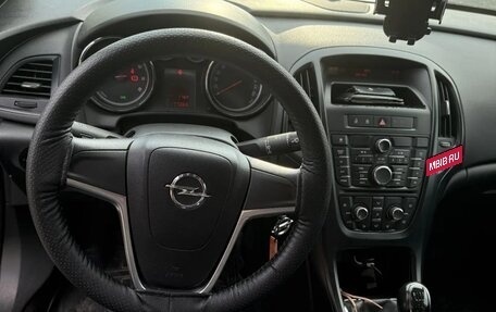 Opel Astra J, 2013 год, 699 000 рублей, 9 фотография