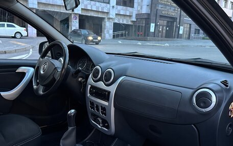 Renault Sandero I, 2011 год, 850 000 рублей, 3 фотография