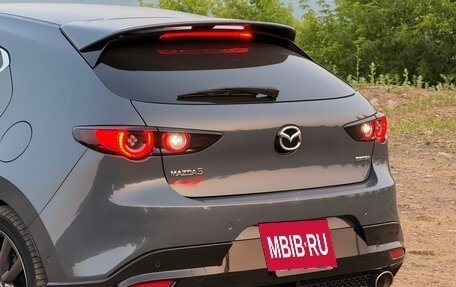 Mazda 3, 2019 год, 1 700 000 рублей, 2 фотография