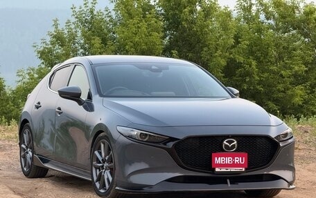 Mazda 3, 2019 год, 1 700 000 рублей, 11 фотография