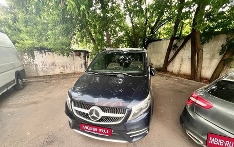 Mercedes-Benz V-Класс, 2021 год, 4 000 000 рублей, 11 фотография