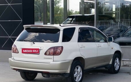 Toyota Harrier, 1999 год, 900 000 рублей, 5 фотография