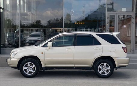 Toyota Harrier, 1999 год, 900 000 рублей, 8 фотография