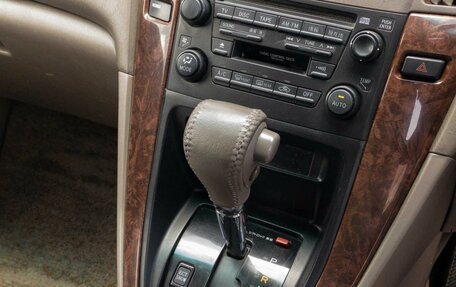 Toyota Harrier, 1999 год, 900 000 рублей, 14 фотография