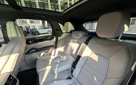 Porsche Cayenne III, 2020 год, 8 990 000 рублей, 6 фотография