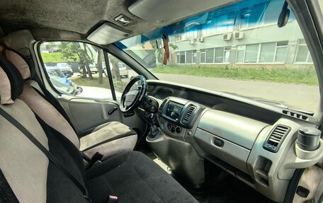 Renault Trafic, 2003 год, 649 000 рублей, 9 фотография