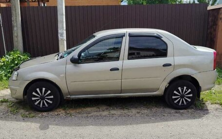 Renault Logan I, 2014 год, 255 000 рублей, 1 фотография