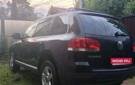 Volkswagen Touareg III, 2004 год, 1 000 050 рублей, 8 фотография