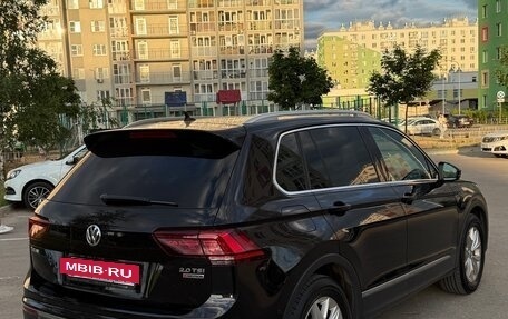 Volkswagen Tiguan II, 2017 год, 2 580 000 рублей, 3 фотография