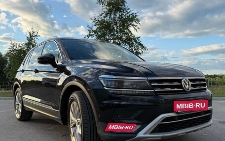 Volkswagen Tiguan II, 2017 год, 2 580 000 рублей, 6 фотография