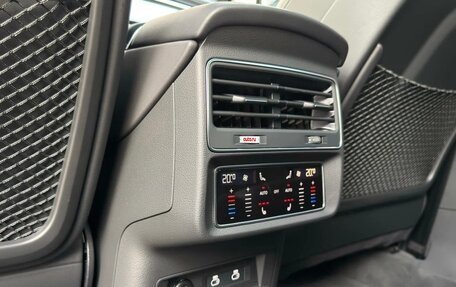 Audi Q7, 2025 год, 12 700 000 рублей, 27 фотография
