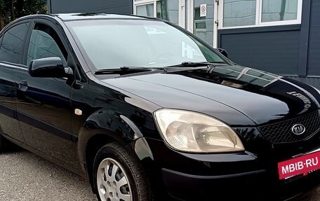 KIA Rio II, 2005 год, 379 000 рублей, 3 фотография