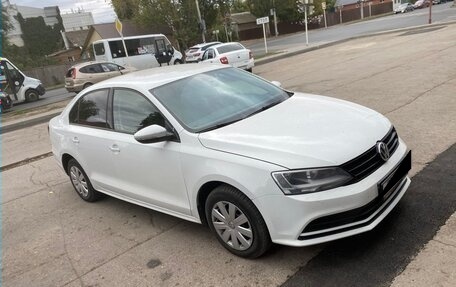 Volkswagen Jetta VI, 2016 год, 690 000 рублей, 2 фотография