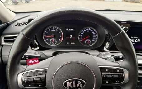 KIA K5, 2021 год, 2 650 000 рублей, 16 фотография
