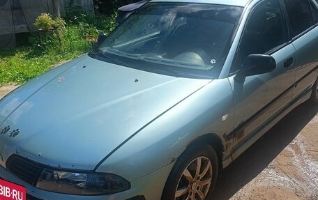 Mitsubishi Carisma I, 2003 год, 150 000 рублей, 2 фотография