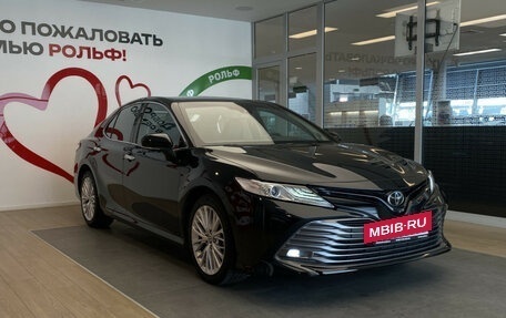 Toyota Camry, 2020 год, 3 399 000 рублей, 3 фотография