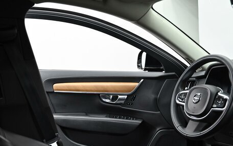 Volvo S90 II рестайлинг, 2020 год, 2 849 000 рублей, 12 фотография