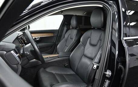 Volvo S90 II рестайлинг, 2020 год, 2 849 000 рублей, 13 фотография