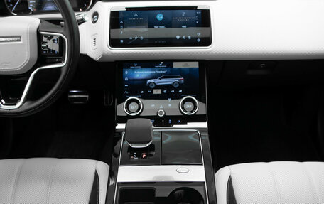 Land Rover Range Rover Velar I, 2022 год, 5 850 000 рублей, 21 фотография