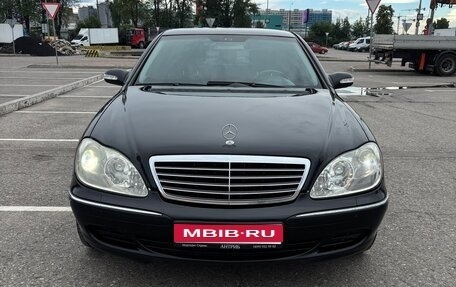 Mercedes-Benz S-Класс, 2004 год, 900 000 рублей, 1 фотография