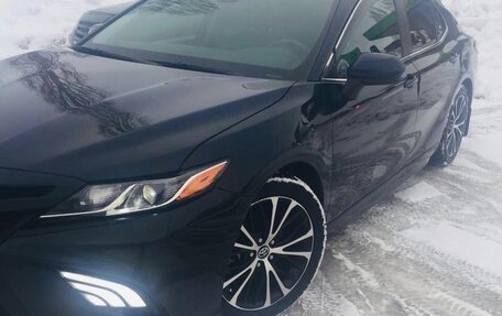 Toyota Camry, 2019 год, 2 650 000 рублей, 1 фотография